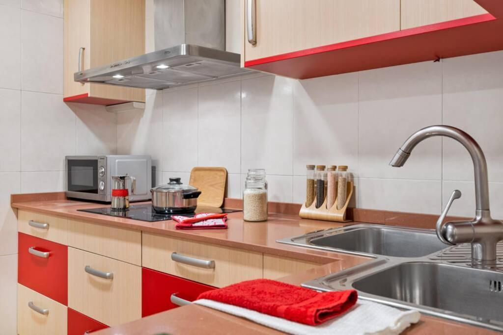 Lodging Apartments Villa De Gracia 2 Bedroom Cozy Apartment Barcelona Buitenkant foto